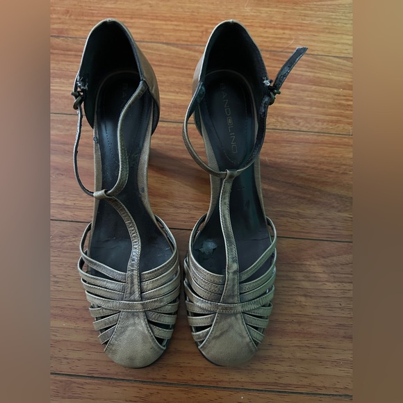Bandolino antique brown strappy heel sandals size 6M - Picture 1 of 15